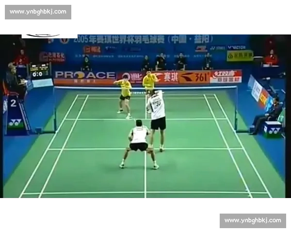 傅海峰蔡赟经典对决李龙大激战瞬间回顾与战术解析 傅海峰蔡赟经典对决李龙大激战瞬间回顾与战术解析